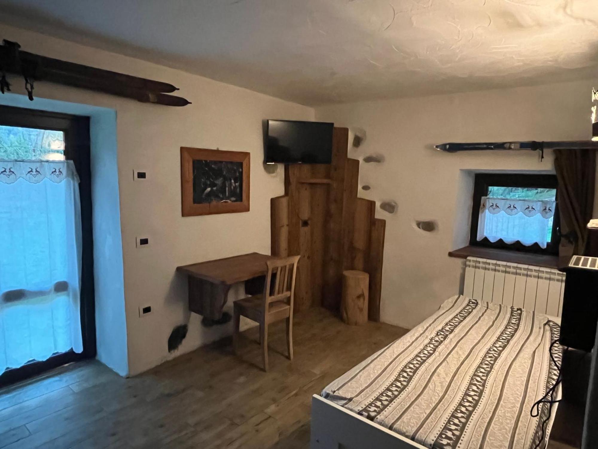 La Locanda Delle Pulci Bio Welness Mezzana  Luaran gambar