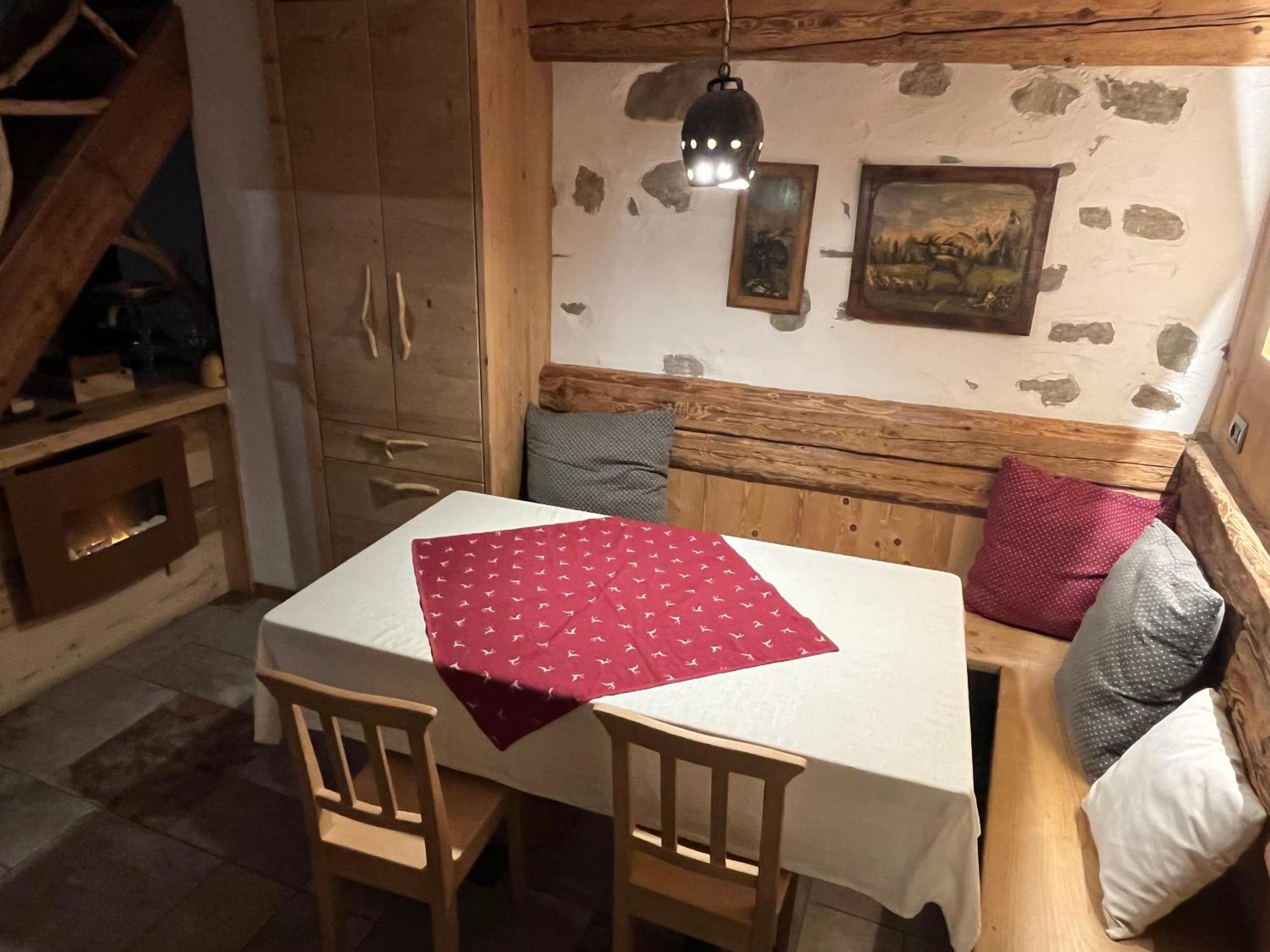 La Locanda Delle Pulci Bio Welness Mezzana  Luaran gambar